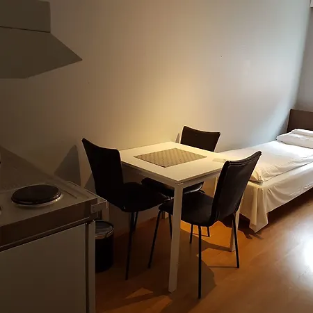 Budget Apartment